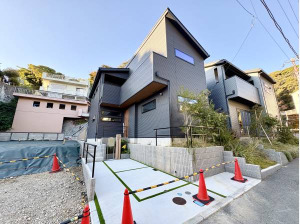 神奈川県鎌倉市極楽寺１丁目の新築戸建