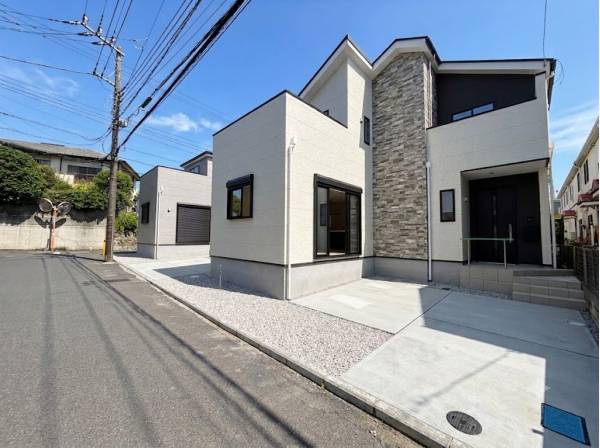 神奈川県藤沢市辻堂太平台１丁目の新築戸建