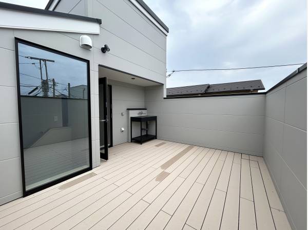 神奈川県藤沢市辻堂３丁目の新築戸建