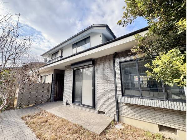 神奈川県鎌倉市腰越の中古戸建