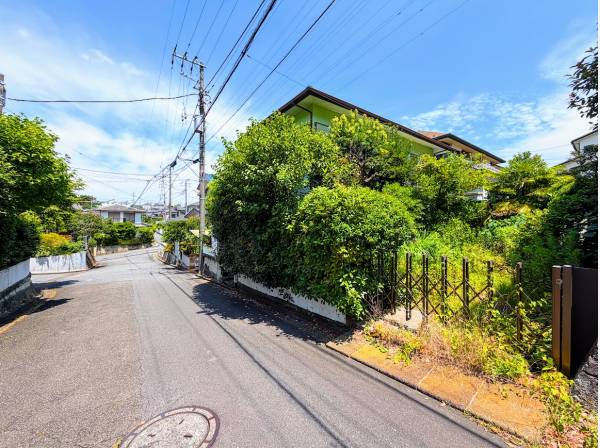 神奈川県鎌倉市寺分２丁目の土地