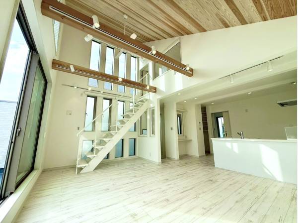 神奈川県逗子市久木８丁目の新築戸建