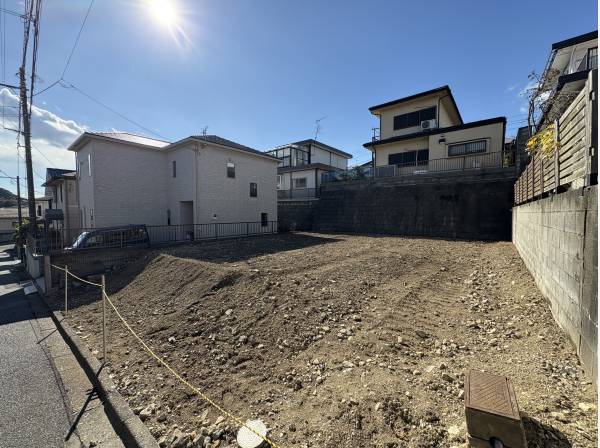 神奈川県三浦郡葉山町長柄の土地