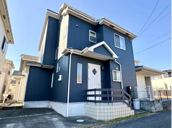 神奈川県藤沢市鵠沼海岸４丁目の中古戸建