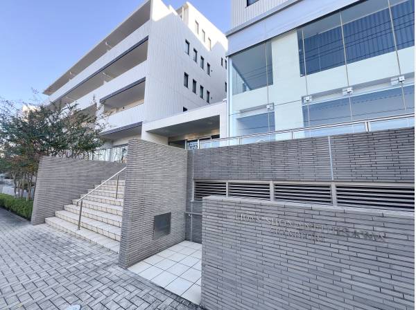 神奈川県藤沢市藤が岡１丁目のマンション