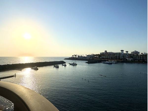 神奈川県逗子市小坪４丁目のマンション