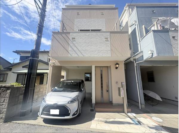 神奈川県茅ヶ崎市小桜町の中古戸建