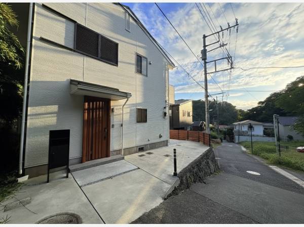 神奈川県鎌倉市材木座４丁目の中古戸建