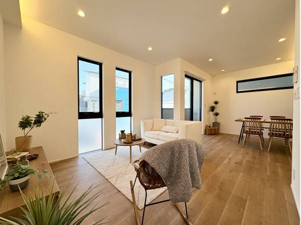 神奈川県鎌倉市腰越４丁目の新築戸建