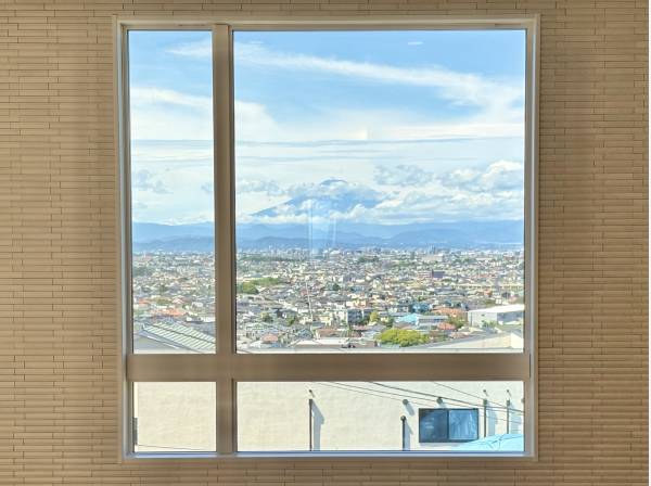 神奈川県藤沢市片瀬山１丁目の新築戸建