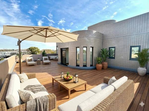 神奈川県茅ヶ崎市小和田２丁目のマンション