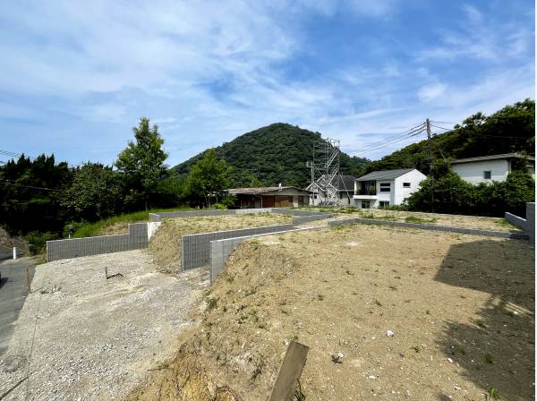 神奈川県三浦郡葉山町一色の土地