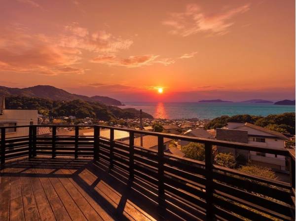 神奈川県三浦郡葉山町堀内の中古戸建