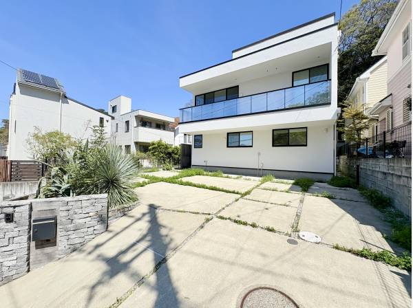 神奈川県鎌倉市材木座６丁目の中古戸建