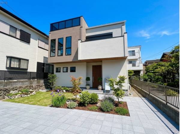 神奈川県藤沢市片瀬５丁目の新築戸建