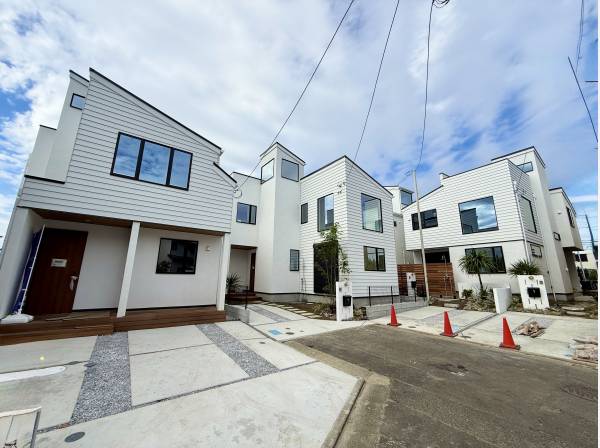 神奈川県藤沢市本鵠沼５丁目の新築戸建