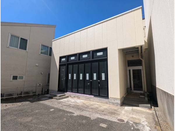 神奈川県藤沢市片瀬３丁目の中古戸建