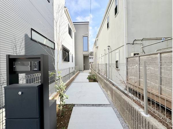 神奈川県逗子市逗子４丁目の新築戸建