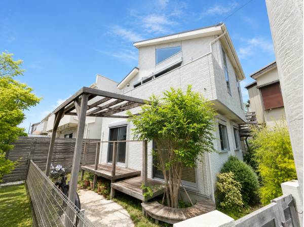 神奈川県藤沢市辻堂６丁目の中古戸建