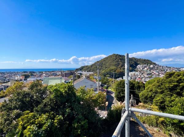 神奈川県三浦郡葉山町一色の土地
