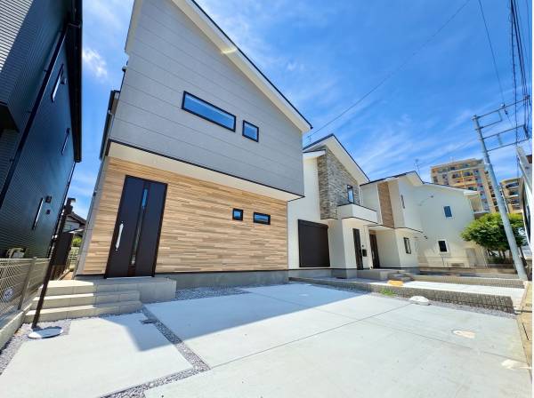 神奈川県藤沢市本藤沢２丁目の新築戸建