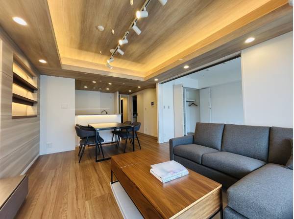 神奈川県三浦郡葉山町堀内のマンション