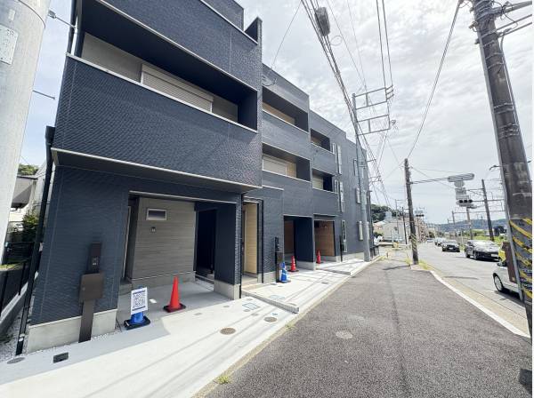 神奈川県逗子市久木９丁目の新築戸建
