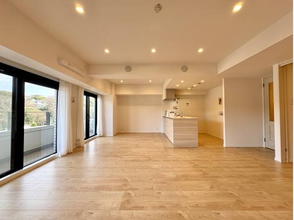 神奈川県藤沢市片瀬２丁目のマンション