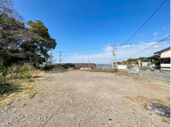 神奈川県三浦市海外町の土地