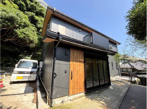 神奈川県藤沢市江の島２丁目の中古戸建