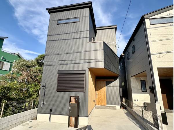 神奈川県茅ヶ崎市柳島海岸の新築戸建