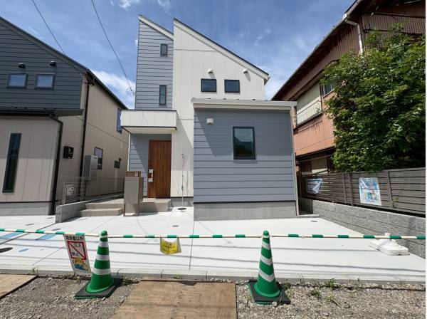 神奈川県藤沢市本鵠沼５丁目の新築戸建