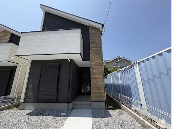 神奈川県茅ヶ崎市柳島２丁目の新築戸建