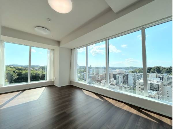 神奈川県横須賀市大滝町２丁目のマンション