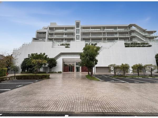 神奈川県逗子市小坪５丁目のマンション