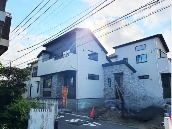 神奈川県藤沢市鵠沼海岸３丁目の新築戸建