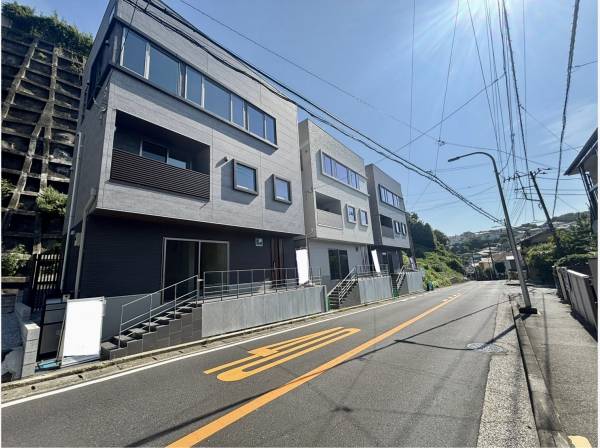神奈川県逗子市小坪２丁目の新築戸建