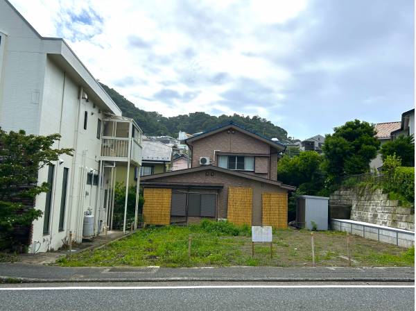 神奈川県三浦郡葉山町一色の土地