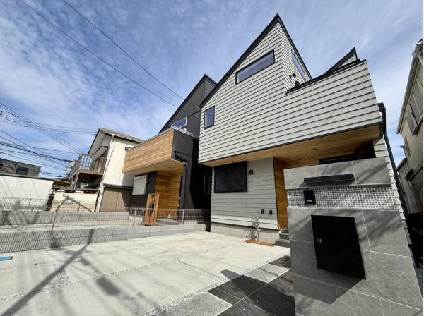 神奈川県藤沢市鵠沼海岸７丁目の新築戸建