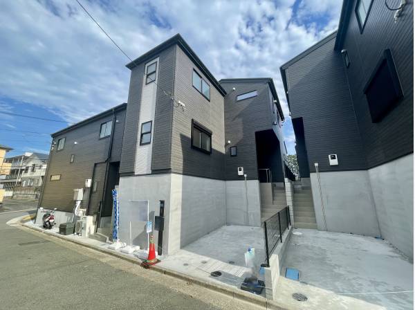 神奈川県藤沢市善行１丁目の新築戸建