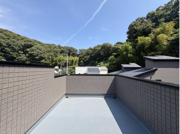 神奈川県鎌倉市材木座６丁目の新築戸建