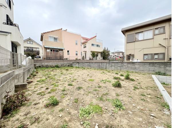神奈川県三浦郡葉山町堀内の土地