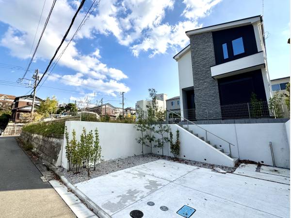 神奈川県藤沢市片瀬山５丁目の新築戸建