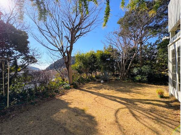 神奈川県三浦郡葉山町堀内の中古戸建