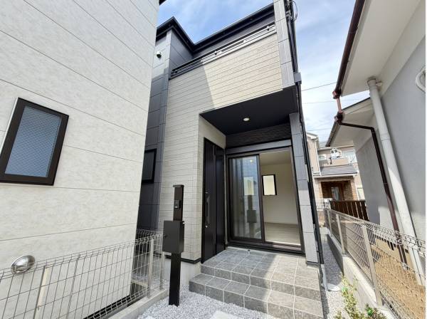 神奈川県茅ヶ崎市南湖４丁目の新築戸建