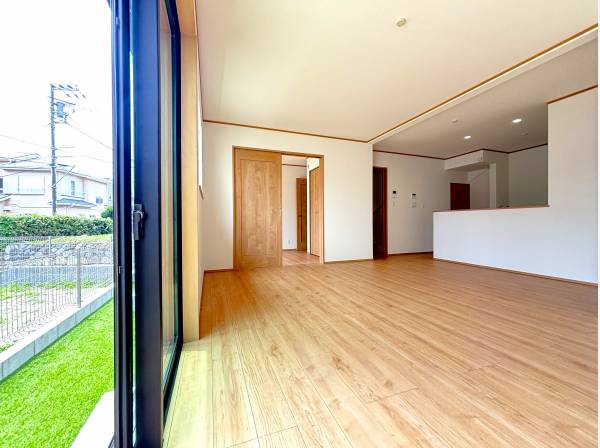 神奈川県藤沢市辻堂元町３丁目の新築戸建