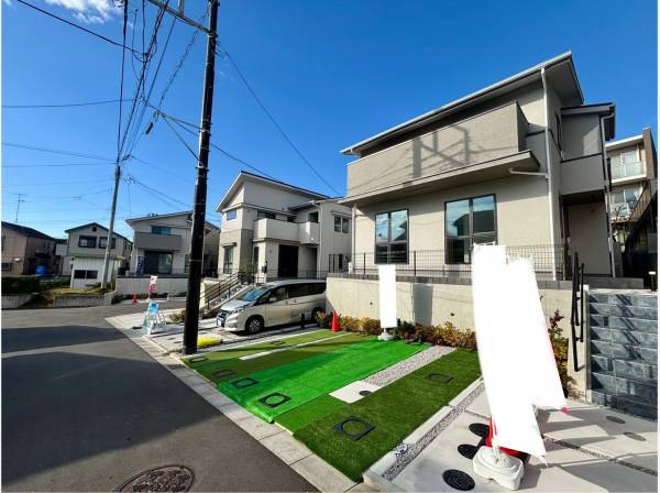 神奈川県藤沢市並木台１丁目の新築戸建