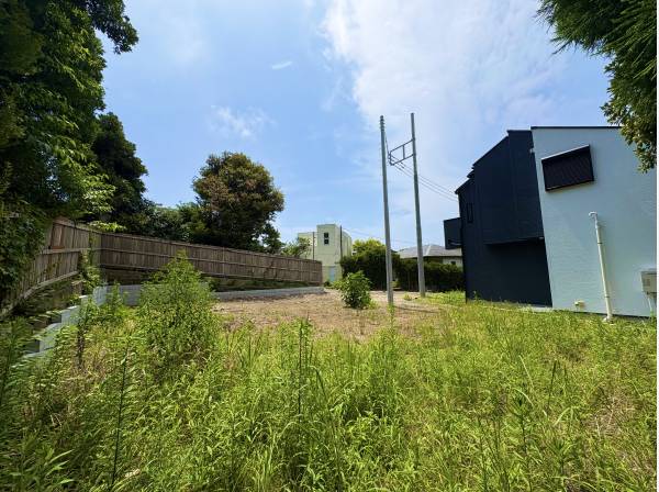 神奈川県逗子市桜山８丁目の土地
