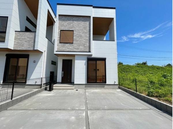 神奈川県茅ヶ崎市中島の新築戸建