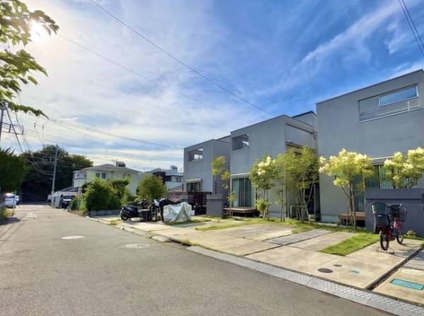 神奈川県藤沢市片瀬山５丁目の中古戸建